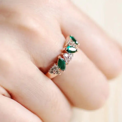 Ceyliru Ring